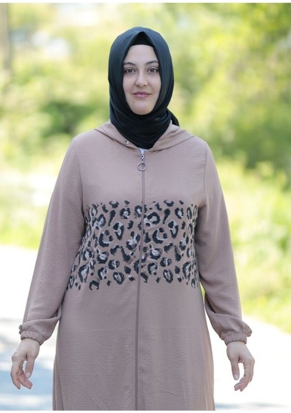 Büyük Beden Leopar Detay Fermuarlı Giy Çık Kap