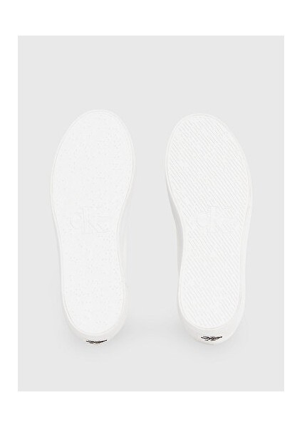 Flatform Essential Mono Sneaker