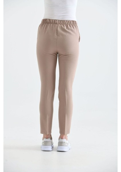 Büyük Beden Beli Lastikli Boru Paça Pantolon