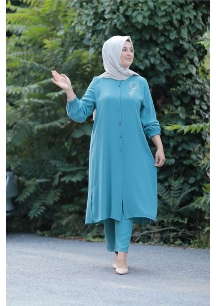 Büyük Beden Taş Detay Düğmeli Tunik Pantolon Ikili Takım