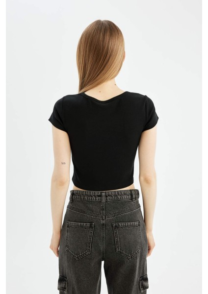 Coool Fitted V Yaka Ribana Basic Düz Kısa Kollu Tişört D4243AX24HS