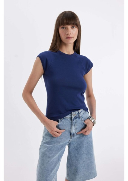 Slim Fit Dar Kesim Bisiklet Yaka Ribana Basic Düz Kısa Kollu Tişört C7334AX24SM