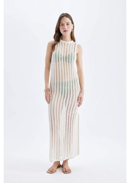 Regular Fit Bisiklet Yaka Kroşe Kolsuz Maxi Triko Plaj Elbise A7830AX24SM