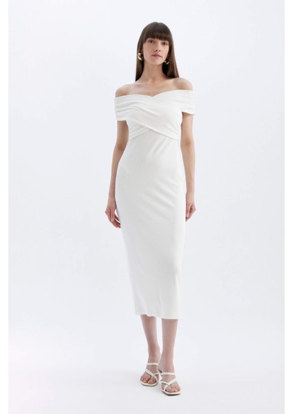Bodycon Vücudu Saran Omuzu Açık Fitilli Kaşkorse Kolsuz Midi Abiye Elbise D1827AX24HS
