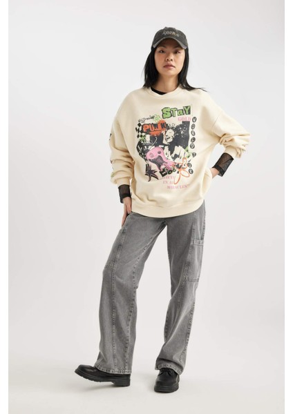Coool Oversize Fit Geniş Kalıp Bisiklet Yaka Sırt Baskılı Kalın Kumaş Sweatshirt B8652AX23WN fiyatları