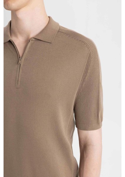Slim Fit Dar Kesim Polo Yaka Kısa Kollu Basic Düz Fermuarlı Triko Tişört C4917AX24SM indirimleri