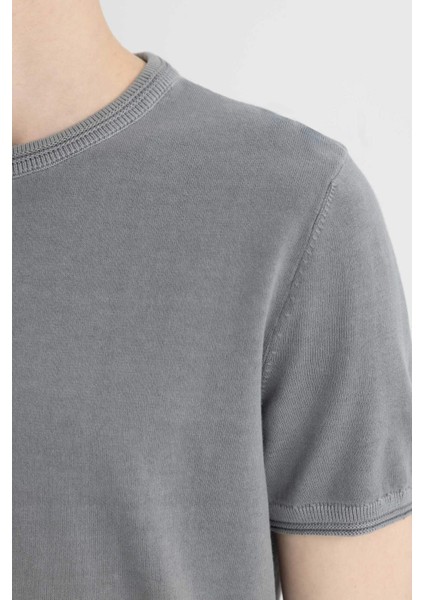 Standart Fit Yıkamalı Soluk Efektli Bisiklet Yaka Kısa Kollu Triko Tişört C4913AX24SM indirimleri