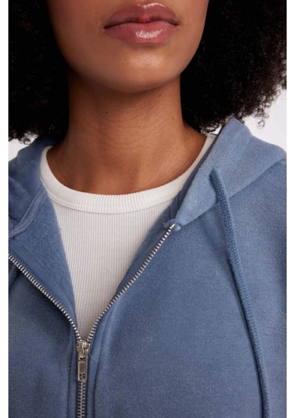 Oversize Fit Kapüşonlu Kalın Kumaş Yıkamalı Soluk Efektli Fermuarlı Sweatshirt B8289AX23WN indirimleri