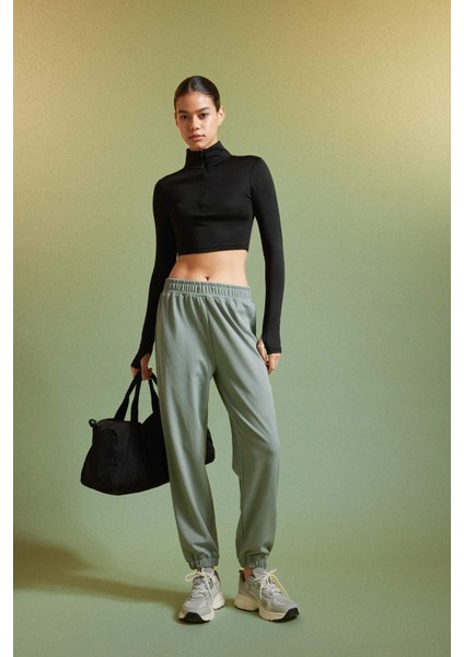 Fit Slim Fit Dar Kesim Dik Yaka Fermuarlı Crop Uzun Kollu Tişört W0343AZ24SP