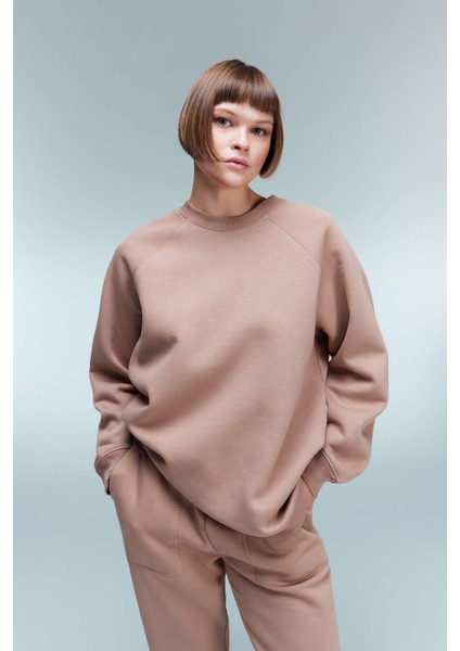 Oversize Fit Bisiklet Yaka Kalın Basic Sweatshirt V2697AZ23WN