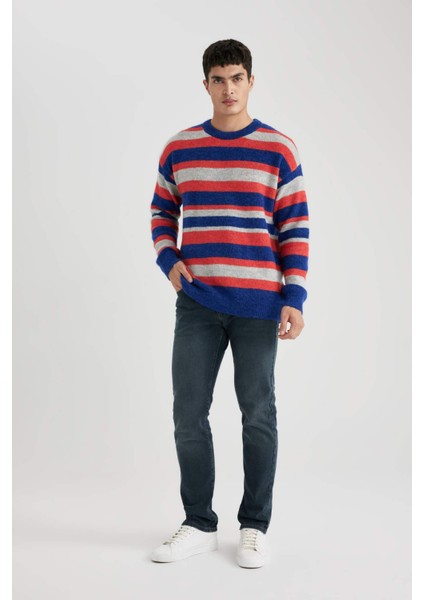 Standart Fit Çizgili Bisiklet Yaka Triko Kazak B8775AX23CW fiyatları