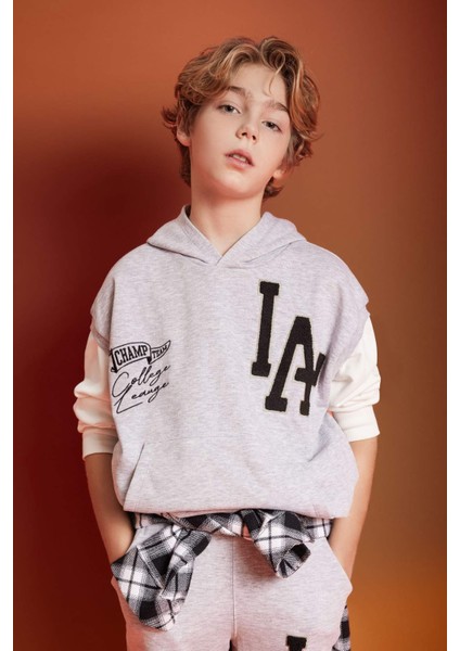 Erkek Çocuk Oversize Geniş Kalıp Nakışlı Kapüşonlu Sweatshirt B6138A824SP