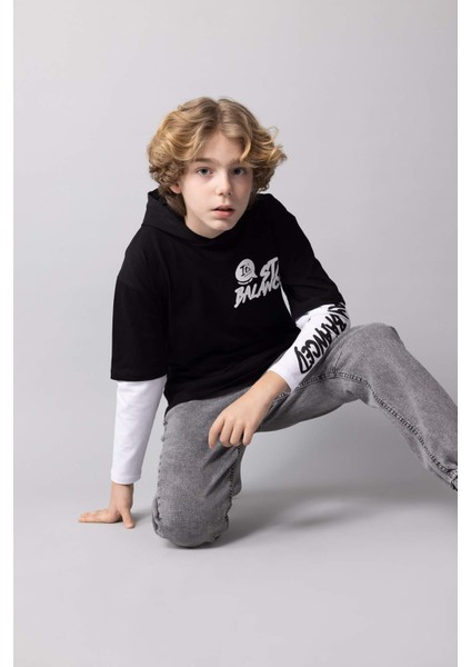 Erkek Çocuk Oversize Fit Kapüşonlu Baskılı Uzun Kollu Tişört B6478A824SP
