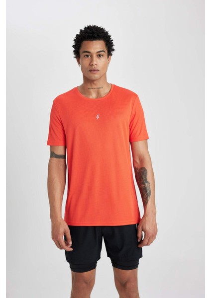 Fit Slim Fit Dar Kesim Bisiklet Yaka Baskılı Kısa Kollu Sporcu Tişört X6142AZ24SP