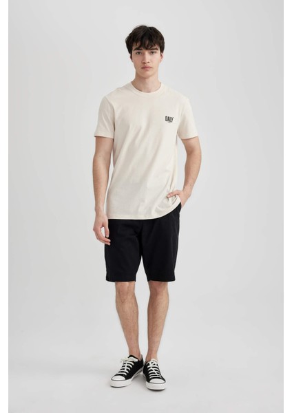 %100 Pamuk Slim Fit Dar Kesim Bisiklet Yaka Baskılı Kısa Kollu Tişört C2078AX24SM fiyatları