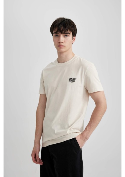 %100 Pamuk Slim Fit Dar Kesim Bisiklet Yaka Baskılı Kısa Kollu Tişört C2078AX24SM fırsatları