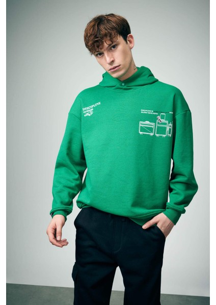 Oversize Fit Kapüşonlu Sırt Baskılı Sweatshirt B0252AX23WN