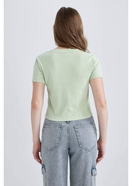 Coool Nirvana Fitted Kısa Kollu Yıkamalı Soluk Efektli Tişört B1909AX23HS indirimleri