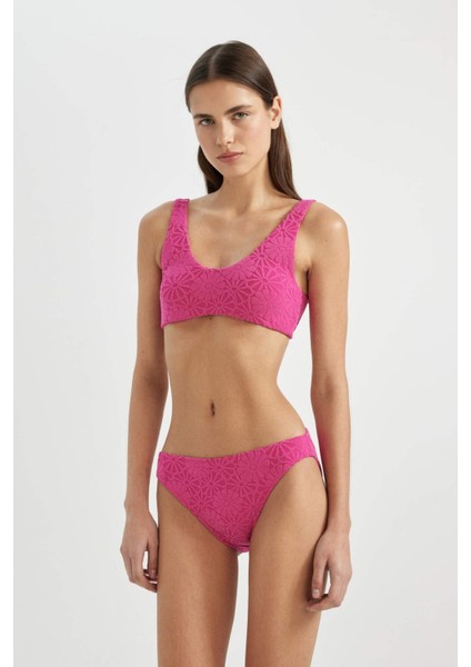 Fall in Love Regular Fit Çiçekli Jakarlı Bikini Üstü B6901AX24SM