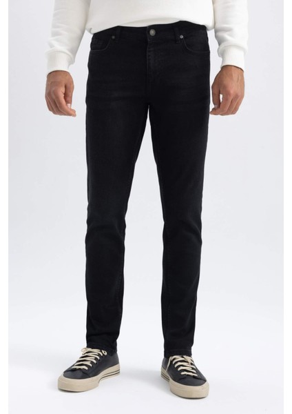 Pedro Slim Fit Dar Kalıp Normal Bel Dar Paça Jean Pantolon R8788AZ23AU