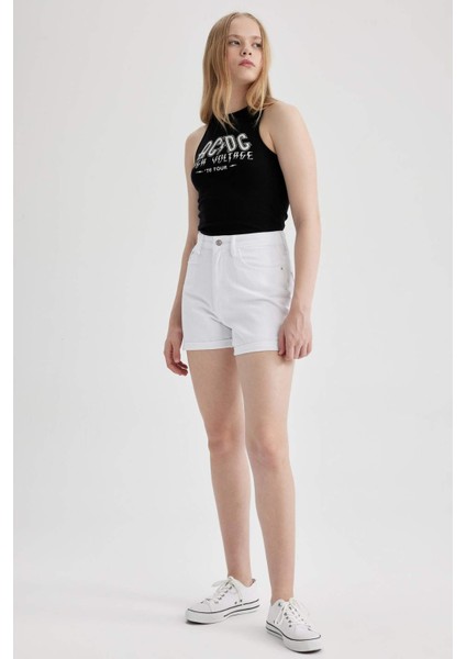 Mom Fit Yüksek Bel Katlamalı Paça Beyaz Jean %100 Pamuk Şort A2625AX23SM modelleri