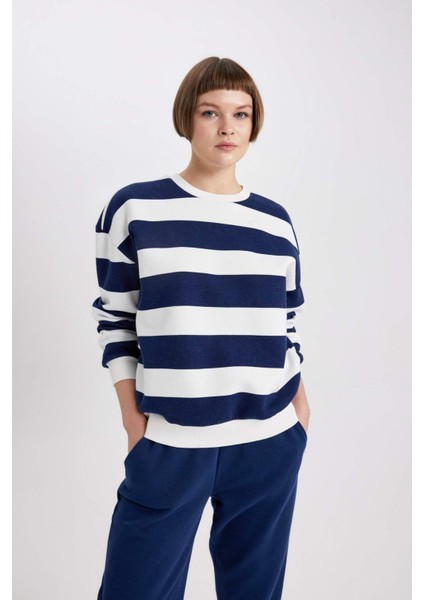 Relax Fit Çizgili Bisiklet Yaka Sweatshirt A1883AX23AU