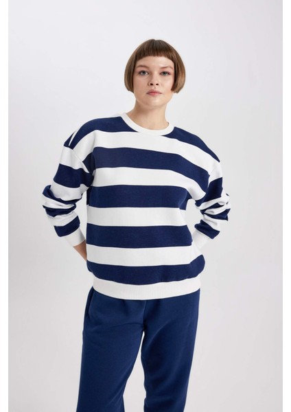 Relax Fit Çizgili Bisiklet Yaka Sweatshirt A1883AX23AU modelleri
