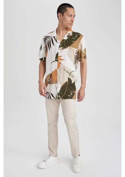 Regular Fit Apaş Yaka Kısa Kollu Gömlek Z6025AZ23SM fiyatları