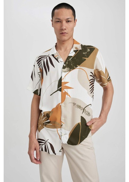 Regular Fit Apaş Yaka Kısa Kollu Gömlek Z6025AZ23SM modelleri