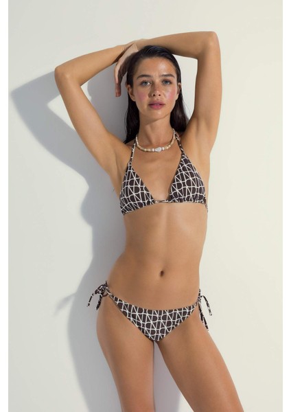 Nefes İstanbul X Defacto Desenli Bikini Altı