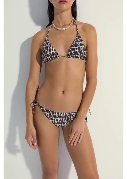 Nefes İstanbul X Defacto Desenli Bikini Altı fiyatları