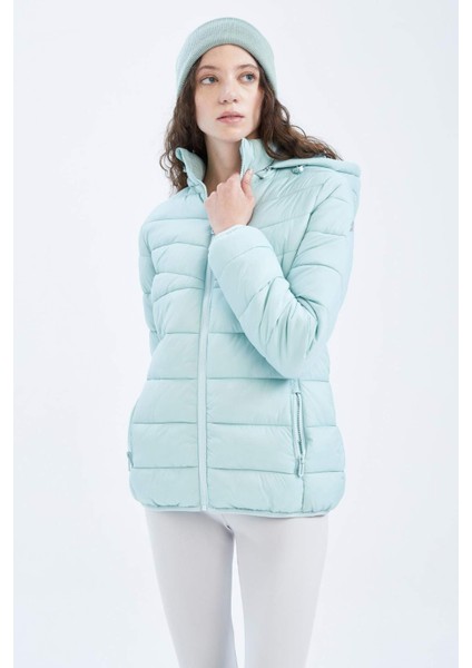Fit Su İtici Şişme Mont Slim Fit Kapüşonlu Z0803AZ23SP