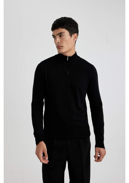 Slim Fit Yarım Balıkçı Yaka Triko Kazak U6917AZ23WN fırsatları