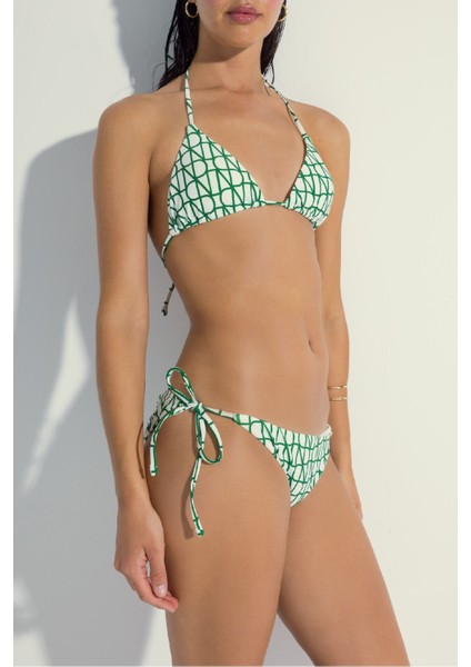 Nefes İstanbul X Defacto Desenli Bikini Altı fiyatları