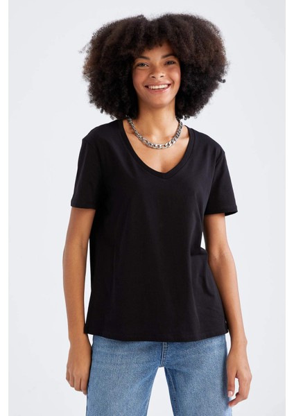 Regular Fit V Yaka Kısa Kollu %100 Pamuk Tişört M9545AZ22SP