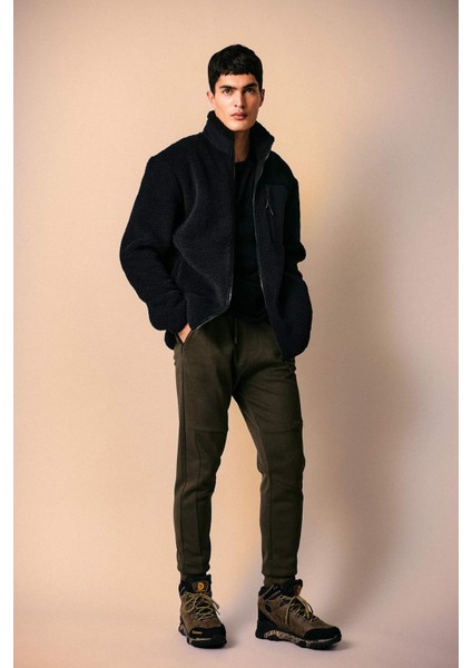 Pike Jogger Eşofman Altı Slim Fit Dar Kesim Beli Bağcıklı Lastikli Paça Fermuar Cepli A5347AX23AU