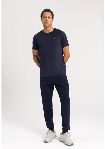 Fit Sporcu Jogger Eşofman Altı Slim Fit Dar Kesim Çift Cepli Beli Paçası Lastikli Skuba Dalgıç Kumaş B4761AX24SP fırsatları