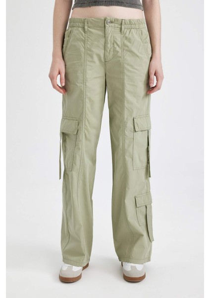 Gabardin Pantolon Wide Leg Geniş Bol Paça Kargo Cepli Beli Lastikli Düğmeli Standart Boy B7512AX24SP modelleri