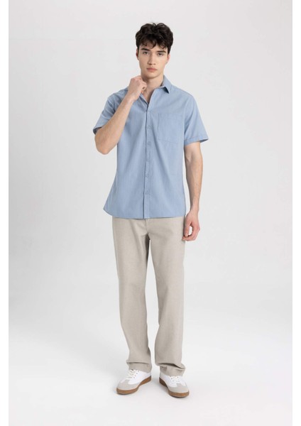 Slim Fit Dar Kesim Yazlık Basic Düz %100 Pamuk Kısa Kollu Gömlek R1706AZ24SM