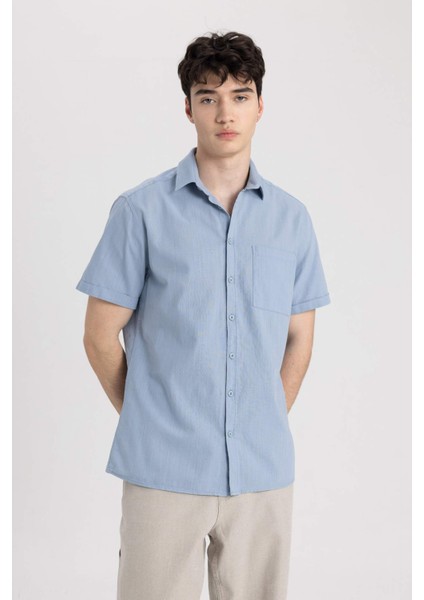 Slim Fit Dar Kesim Yazlık Basic Düz %100 Pamuk Kısa Kollu Gömlek R1706AZ24SM