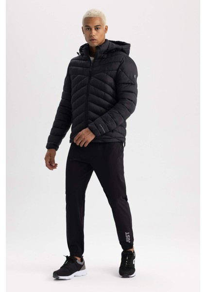 Fit Su İtici Slim Fit Kapüşonlu Şişme Mont A3034AX23AU fiyatları