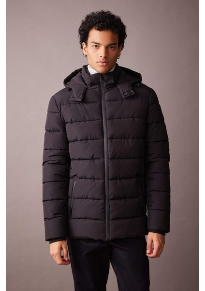 Rüzgar Geçirmez Şişme Mont Slim Fit Dar Kesim Kapüşonlu Suni Kürk Astarlı Fermuarlı R0216AZ23AU modelleri
