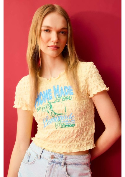 Fitted Bisiklet Yaka Baskılı Kısa Kollu Tişört D2616AX24SM modelleri