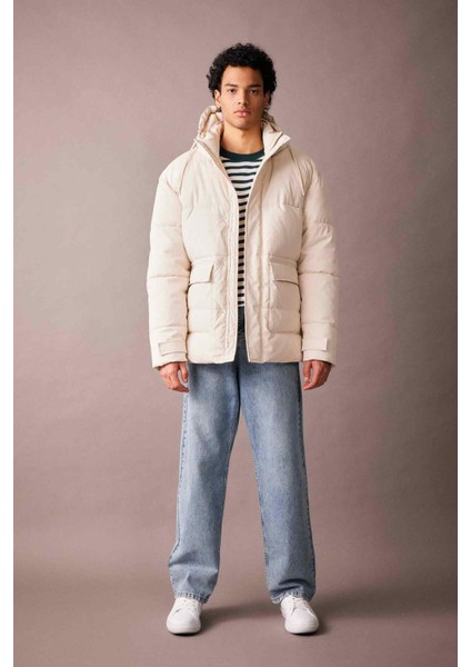 Slim Fit Dar Kesim Astarlı Kapüşonlu Fermuarlı Çift Cepli Kışlık Şişme Mont A3489AX23WN fiyatları