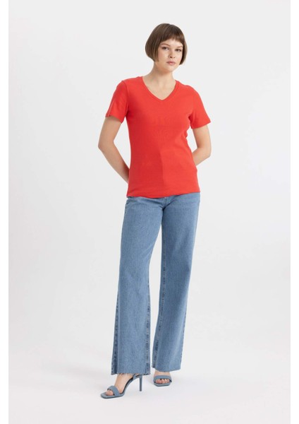 Slim Fit Dar Kesim V Yaka Ribana Basic Düz Kısa Kollu Tişört I1080AZ24SM