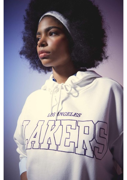 Fit NBA Los Angeles Lakers Oversize Geniş Kalıp Kapüşonlu Sweatshirt B3942AX24SP