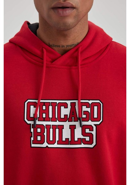 Fit NBA Chicago Bulls Boxy Fit Kapüşonlu Kalın Sweatshirt A7269AX23AU indirimleri