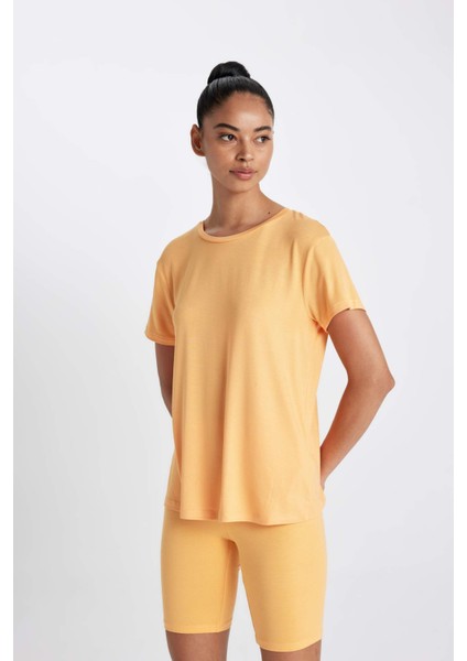 Fit Standart Fit Bisiklet Yaka Sporcu Basic Düz Kısa Kollu Tişört D1904AX24HS