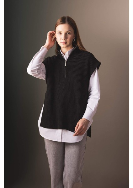Regular Fit Fermuarlı Dik Yaka Süveter B8141AX23WN