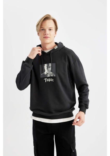 Tupac Shakur Boxy Fit Kapüşonlu Sweatshirt B5520AX24SP